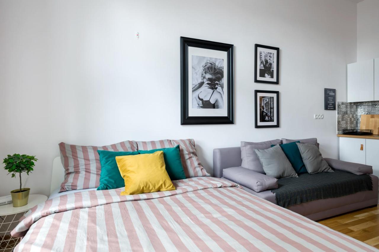 Discover Krakow Apartments - 5 Borowickiej St - Studio Next To Opera And Unity Centre Exterior foto